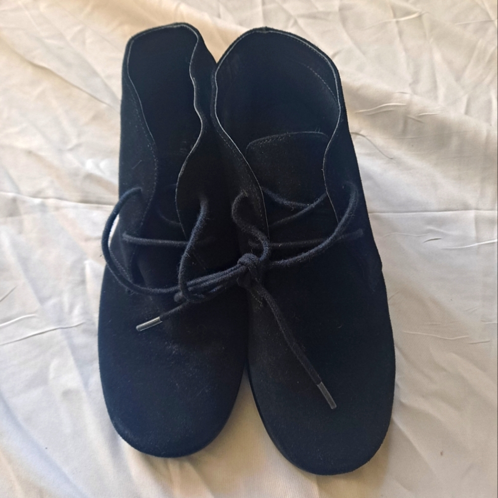 Women's Aerosoles sz 7us black boots